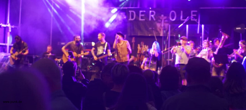 : HardTicket 1. Meerbuscher Akustik Festival - Tag 2/ DER OLE